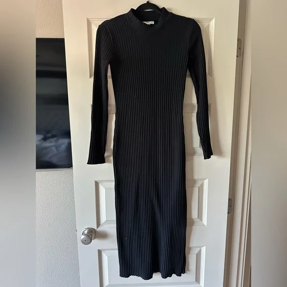 VINCE Ribbed Knit Midi Dress in Black - Picture 4 of 9